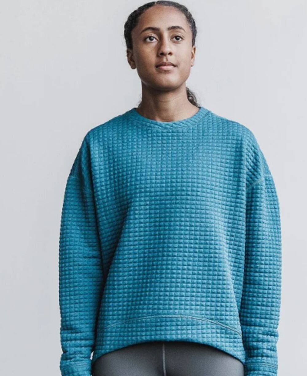 Nobull Teal Quilted High Low Long Sleeve Top - Size M- Activewear